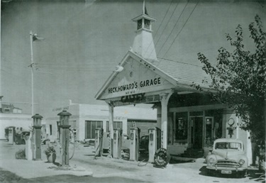 Heck Howard’s Garage Gladesville Road (now Howard Place).